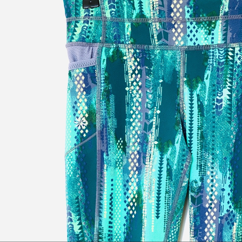 Athleta Be Free Knickers - Picture 3 of 5